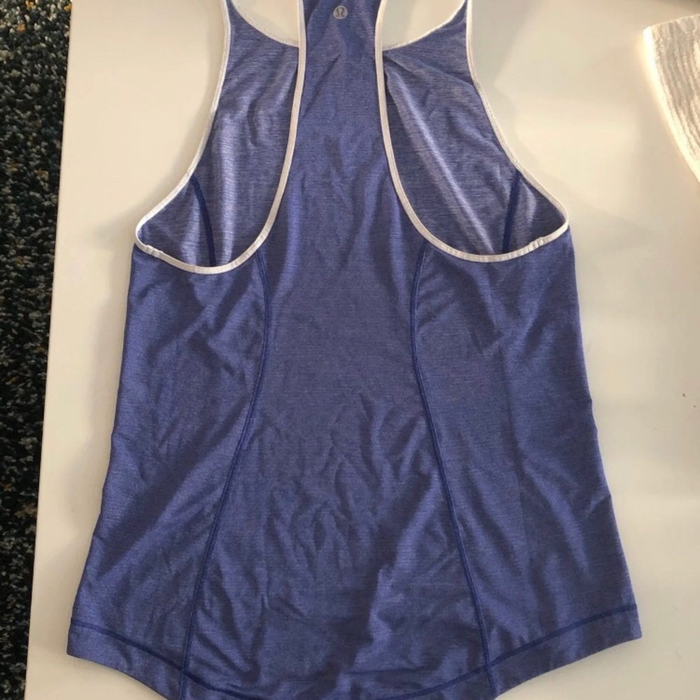 Lululemon tank top - Picture 2 of 4